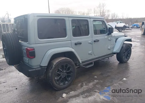 2024 Jeep Wrangler 4Xe Sahara 4Xe z USA, uszkodzony, nr VIN 1C4RJXP68RW161844